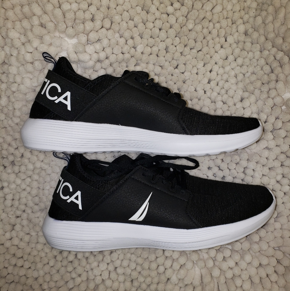 Men's Nautica Sneaker shoe Navy or Black 13 or 9.5 - Picture 6 of 6